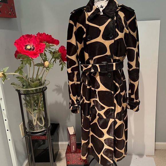 HOLD - Buberry Prorsum Giraffe Calf Hair Trench Coat, RARE, HTF Sz IT48, US6/8 - Picture 6 of 16